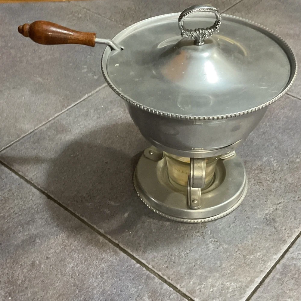 Elegant vintage Buenilum Aluminum chafing dish or fondue set.